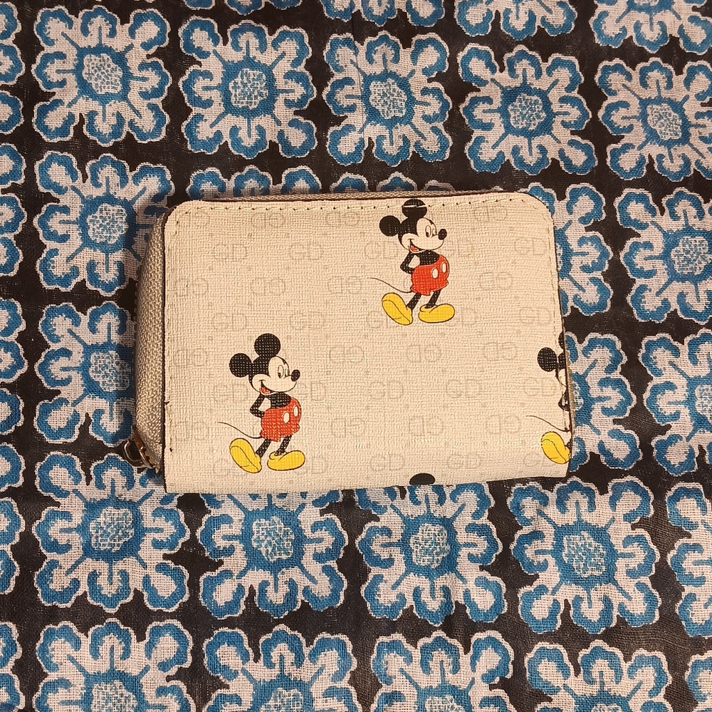 Mickey Mouse card holder